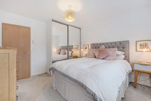 Photo 14- click for photo gallery